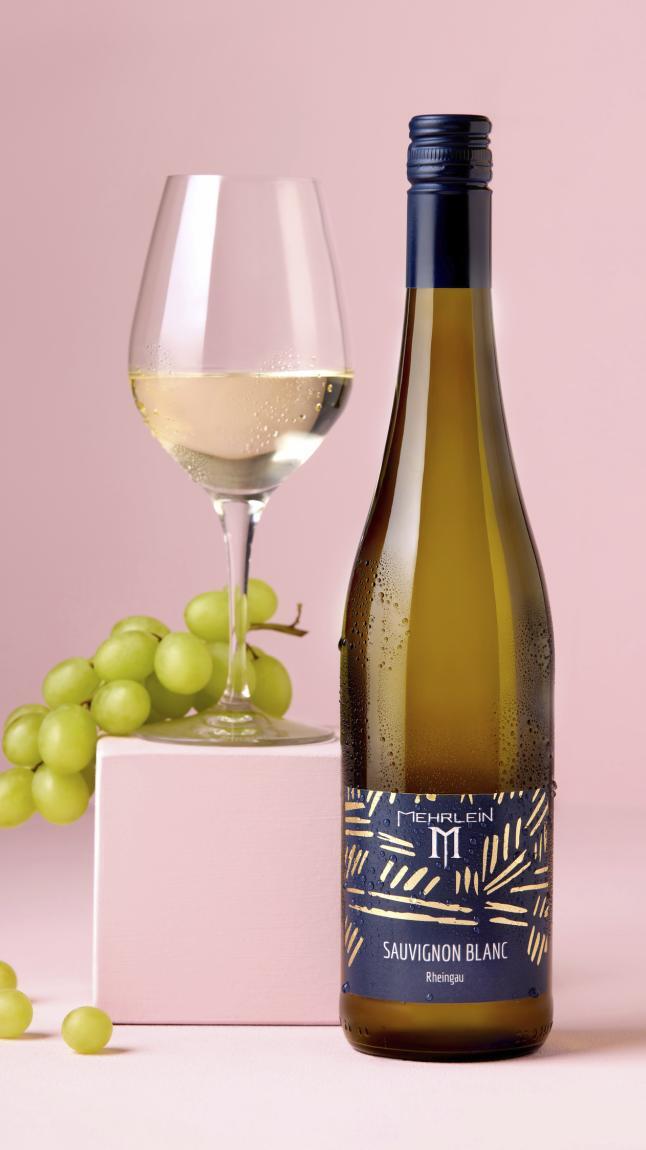 Sauvignon_Blanc_halbtrocken_web_70062