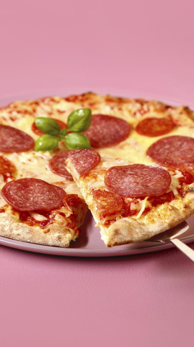 Pizza_Salami_detail_35115