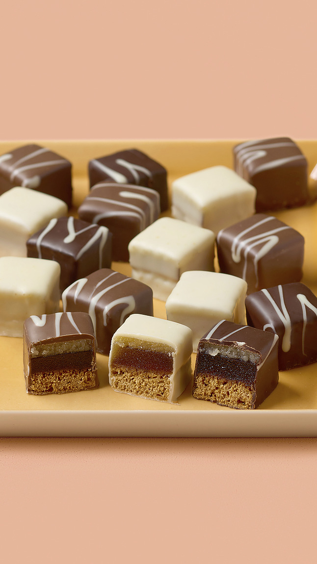 Edelmarzipan_Dominosteine_detail_70057 Edelmarzipan_Dominosteine_detail_70057