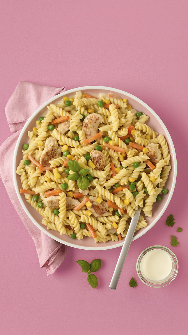 Nudel-Huehnchenpfanne_web_35055