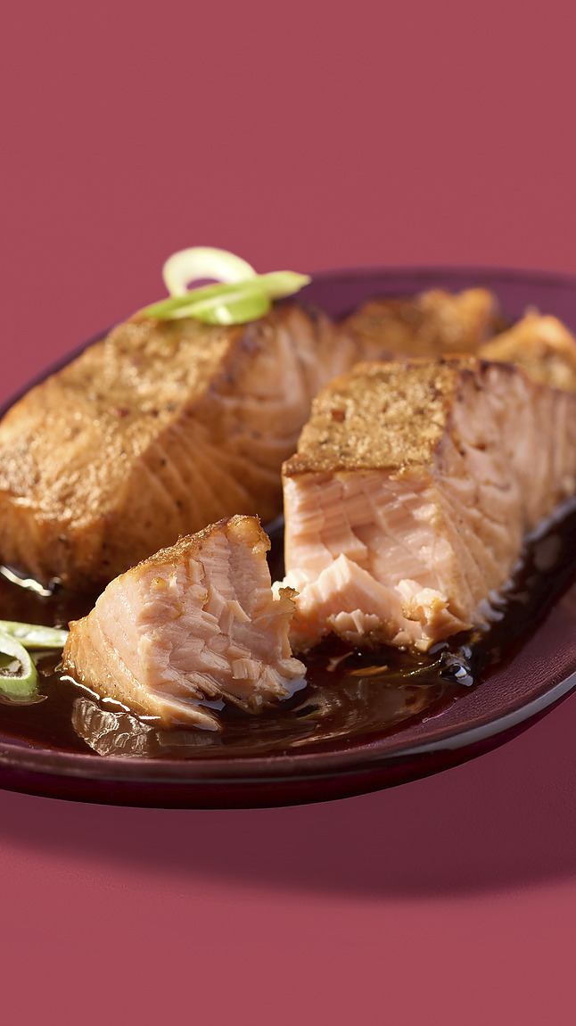 Lachs_in_Teriyaki_Sauce_detail_60032