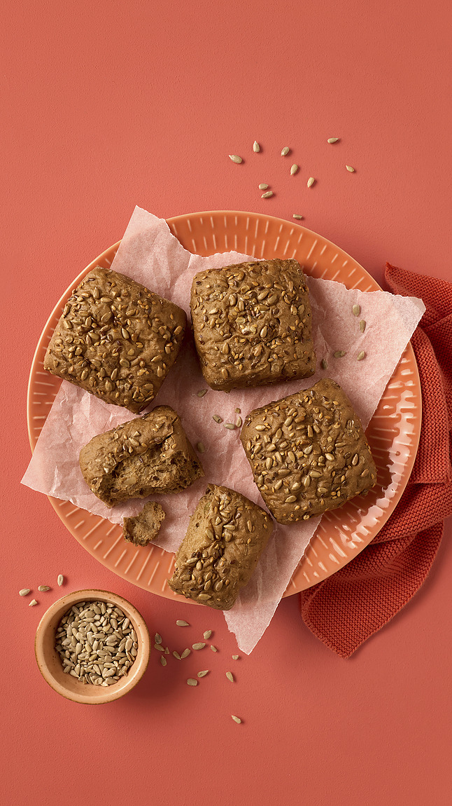 Sonnenblumenkern-Broetchen_glu_web_65045 Sonnenblumenkern-Broetchen_glu_web_65045