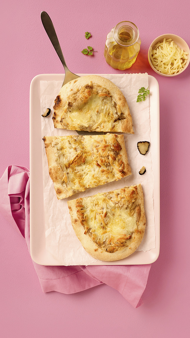 Johanns_Pizza_Mozzarella_aufge_web_35128